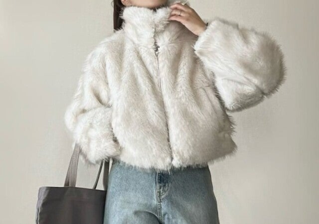 着た瞬間かわいいってズルい…♡ふわふわであったかい！大人女子におすすめファーアウターコーデ