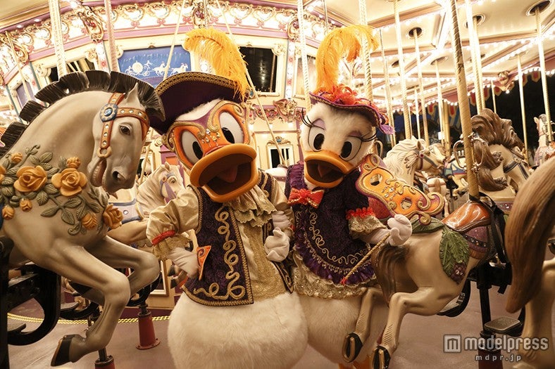 ドナルド＆デイジー／香港ディズニーランド・リゾート（C）Disney