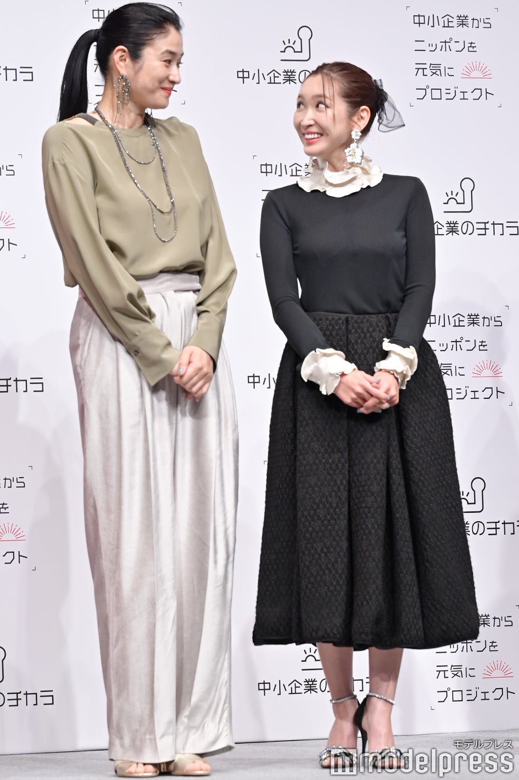 小雪、紗栄子 （C）モデルプレス