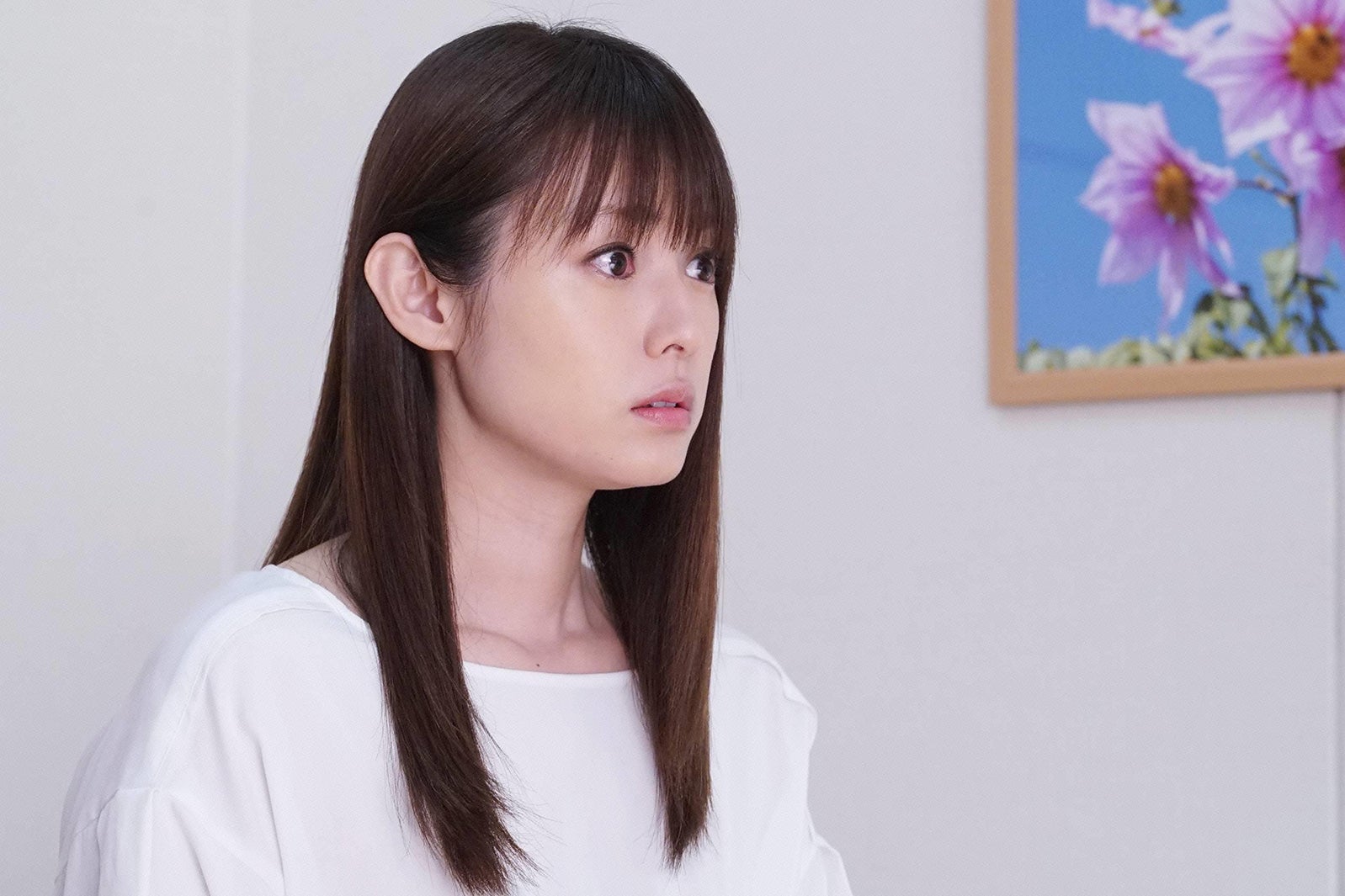 深田恭子／「隣の家族は青く見える」第8話より（C）フジテレビ