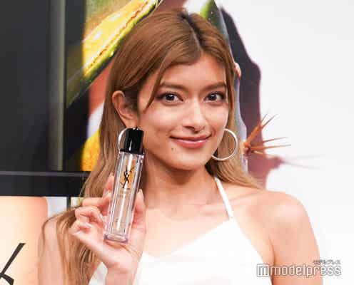 ローラ、ミニワンピで圧巻美脚披露 LA生活での変化明かす