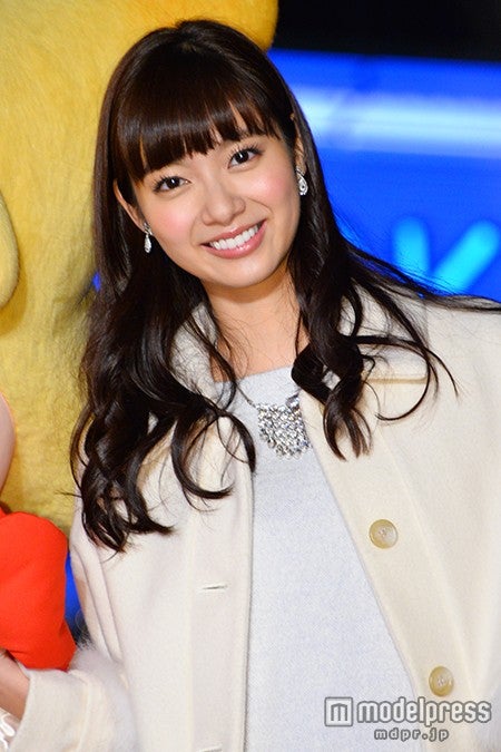 新川優愛