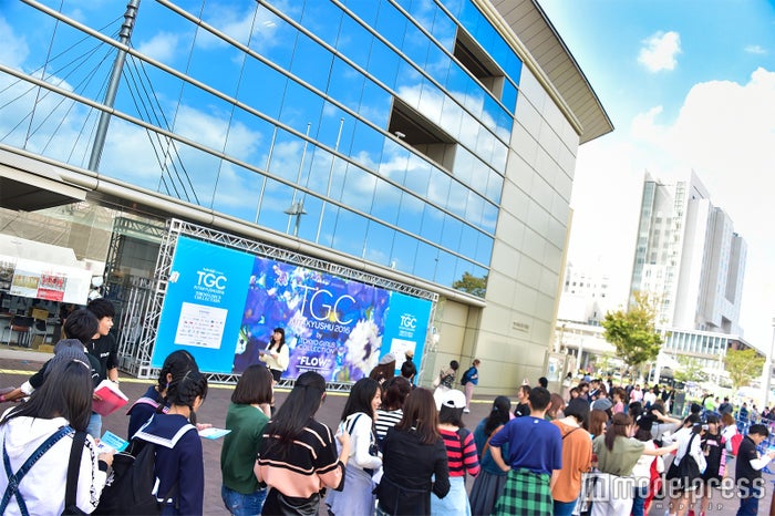 「takagi presents TGC KITAKYUSHU 2016 by TOKYO GIRLS COLLECTION」(福岡県北九州市・西日本総合展示場新館) 会場の様子 (C)モデルプレス