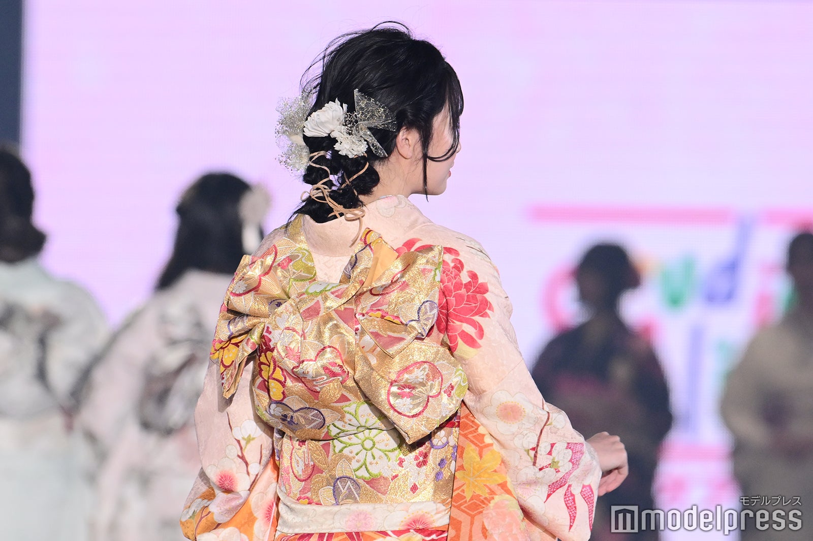 らん「関コレ 2023 S／S」より（C）モデルプレス