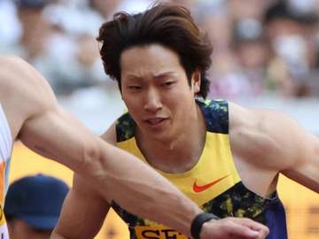 泉谷駿介に悪夢 予選でまさかの転倒 脚負傷、車いすで搬送