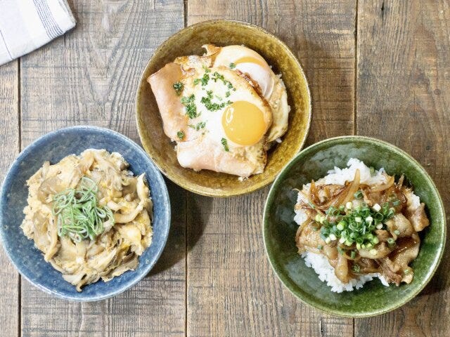 舞茸の卵とじ丼　ハムエッグ丼　豚丼