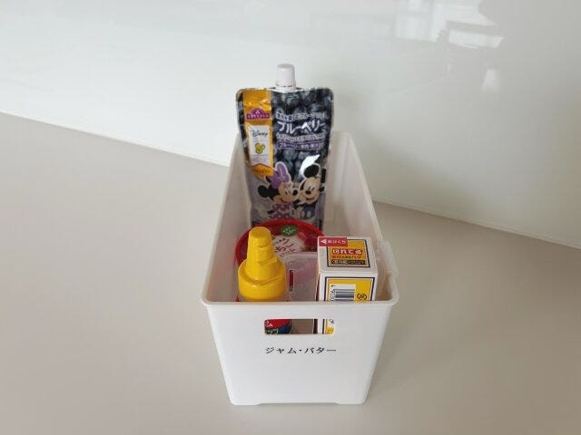 収納グッズの購入から始める 収納グッズの購入から始める