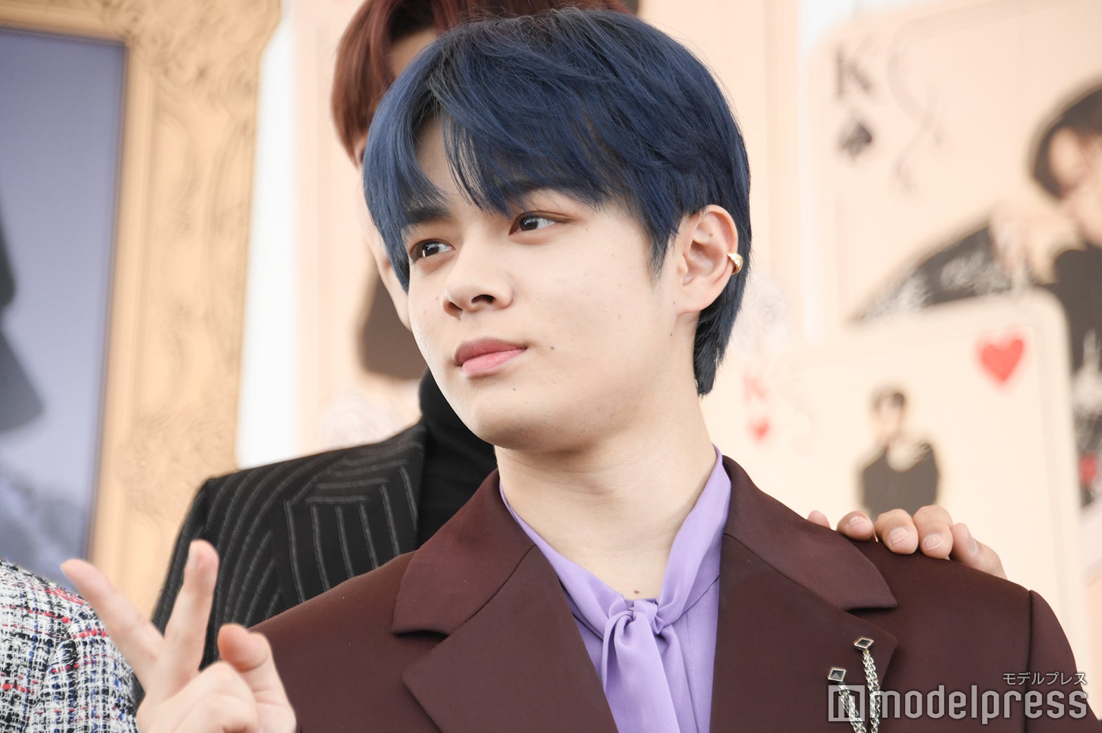 鶴房汐恩 鶴房汐恩 - JO1のニューシングル「STRANGER」ジャケット公開