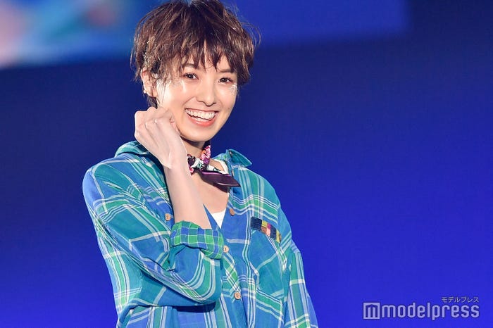 石原さとみ 乃木坂46齋藤飛鳥 Twiceサナ カチューシャ ヘアバンド こなれアレンジ術を真似したい モデルプレス 石原さとみ 乃木坂46齋藤飛鳥 Twiceサナ カチューシャ ヘアバンド こなれアレンジ術を真似したい モデルプレス