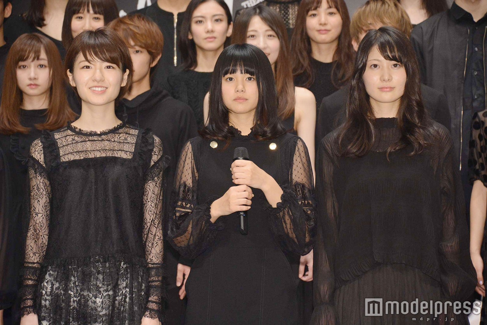 糸原美波、國森桜、菅原麻由佳（C）モデルプレス