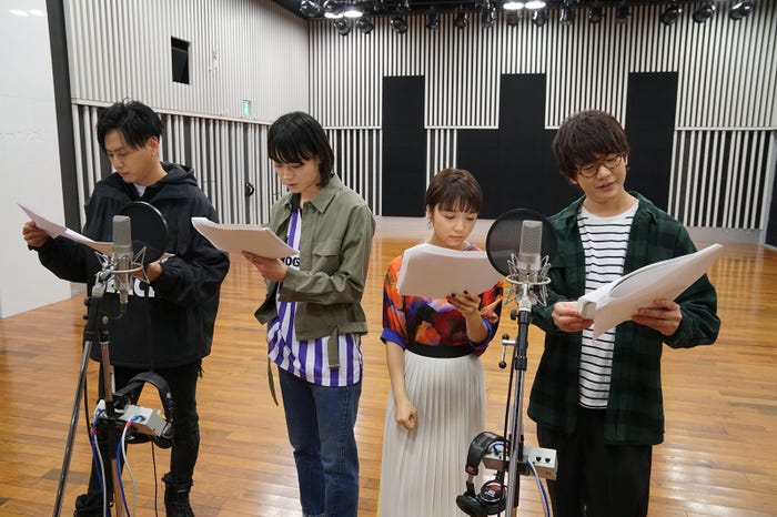 (左から)山下健二郎、菅田将暉、上白石萌音、花江夏樹(提供写真)