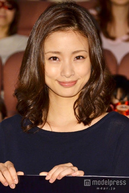 画像1 6 上戸彩主演 昼顔 最終回 不倫 の結末に視聴者の反応は 新たな ロス症候群 も モデルプレス