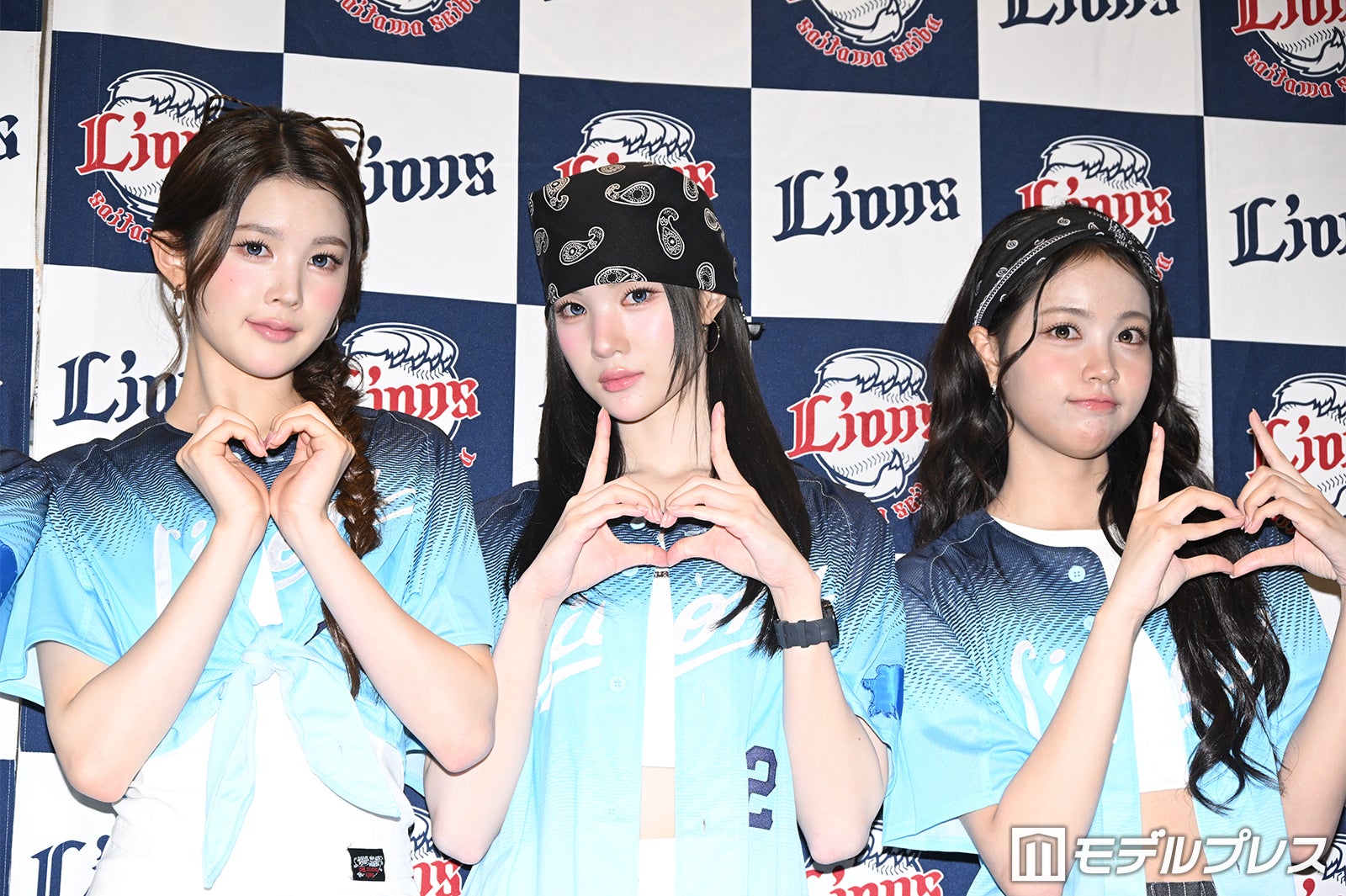 エイナ、ジュウン、カルメン（C）モデルプレス