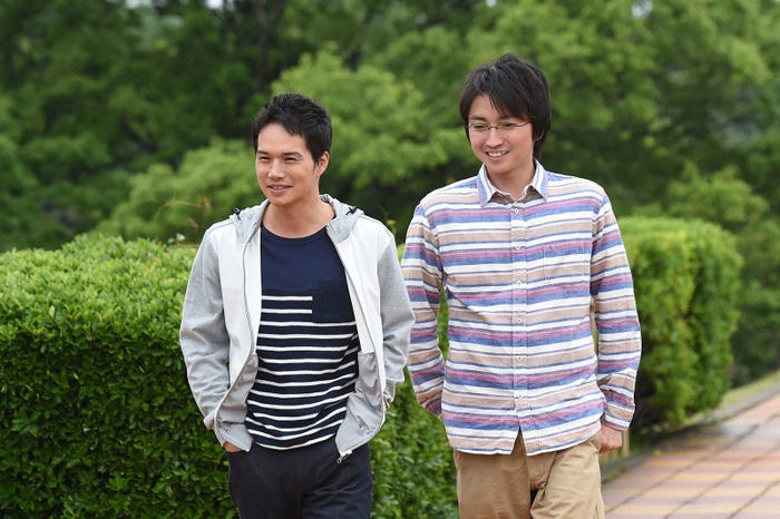 市原隼人、藤原竜也/『リバース』第9話より(画像提供:TBS)