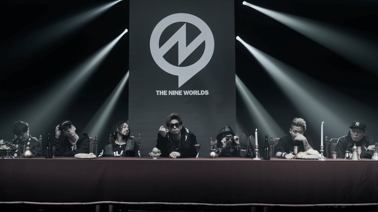 THE NINE WORLDS／「BLACK OR WHITE」より（画像提供：所属事務所）