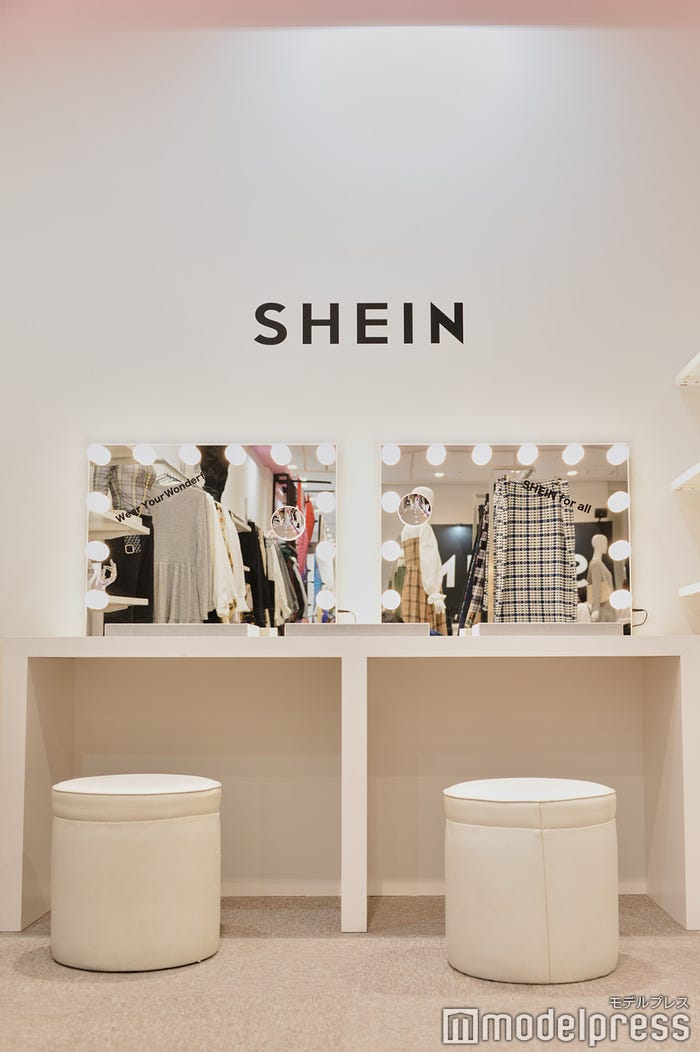 「SHEIN POPUP OSAKA」メイクルームのようなエリアも(C)モデルプレス
