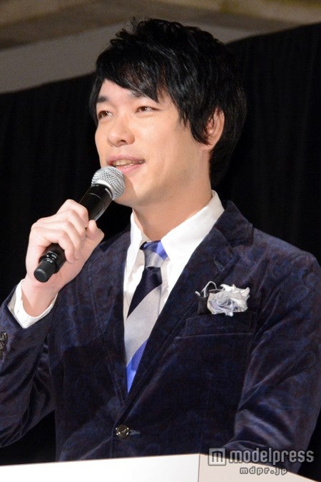 麒麟 川島明 結婚を発表 声も腰も低く低く 決意新たに コメント全文 モデルプレス