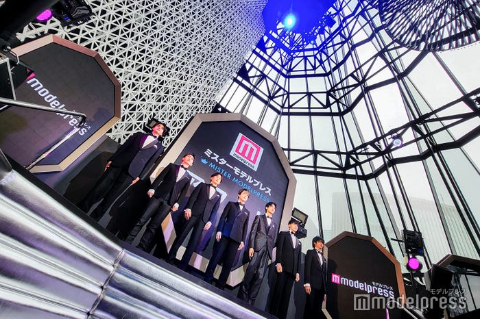 東急プラザ銀座「RAISE(レイズ)」にて開催された「ミスターモデルプレス」表彰式の様子(C)モデルプレス