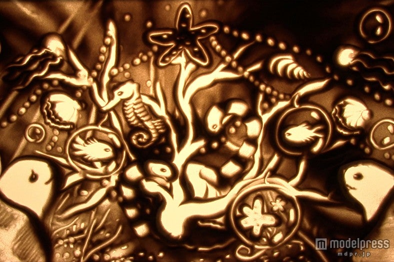 ウミガメの夢～海からのプレゼント～／画像提供：新江ノ島水族館