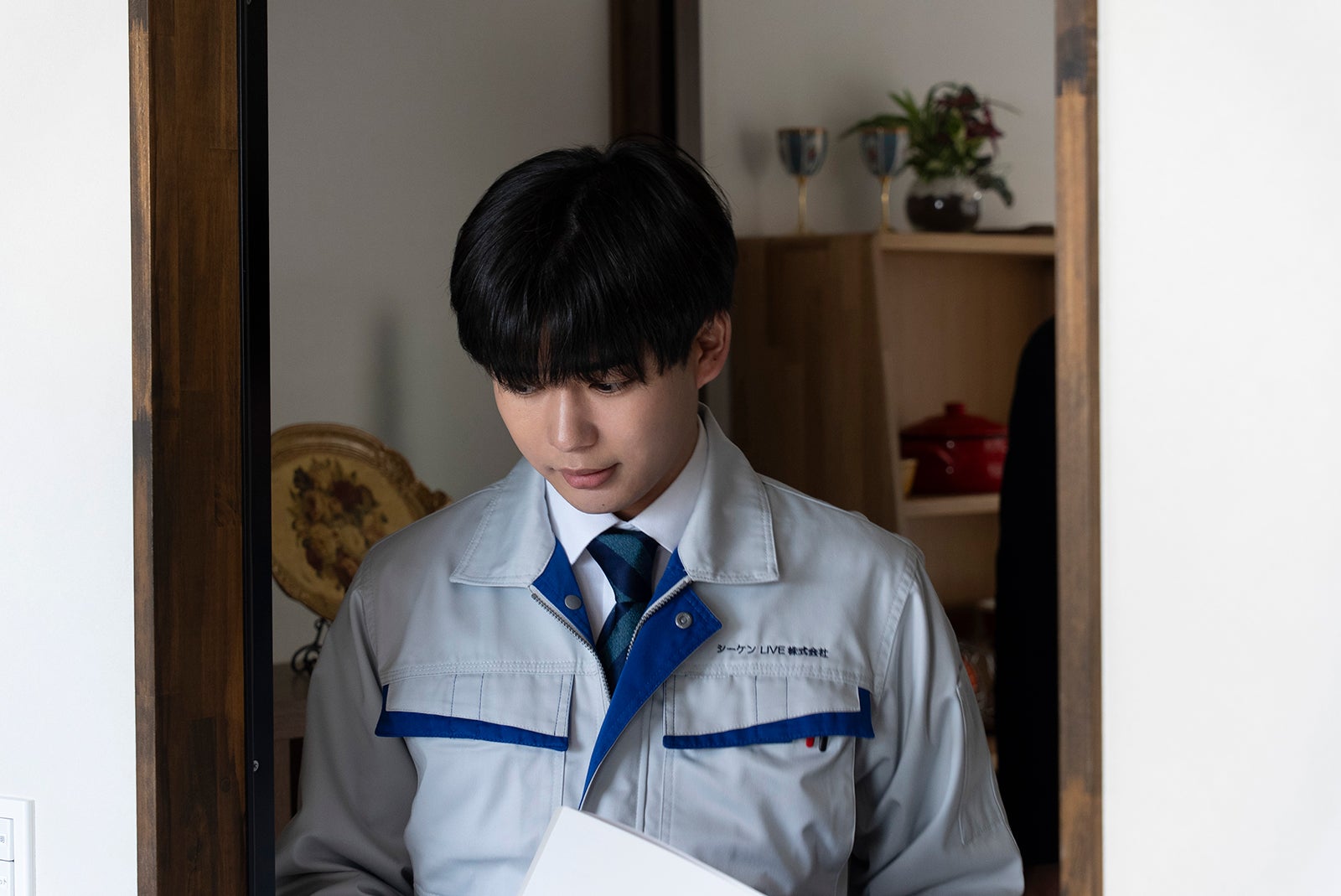 長尾謙杜（C）2025「俺ではない炎上」製作委員会（C）浅倉秋成／双葉社