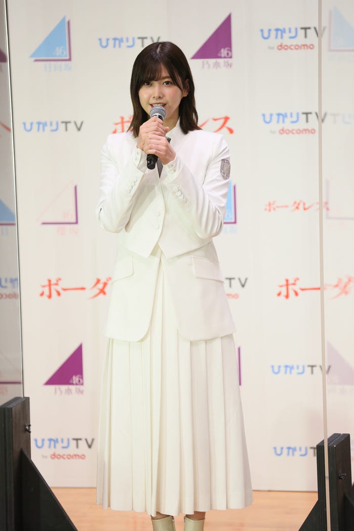 渡邉理佐(C)乃木坂46LLC/Seed & Flower LLC.