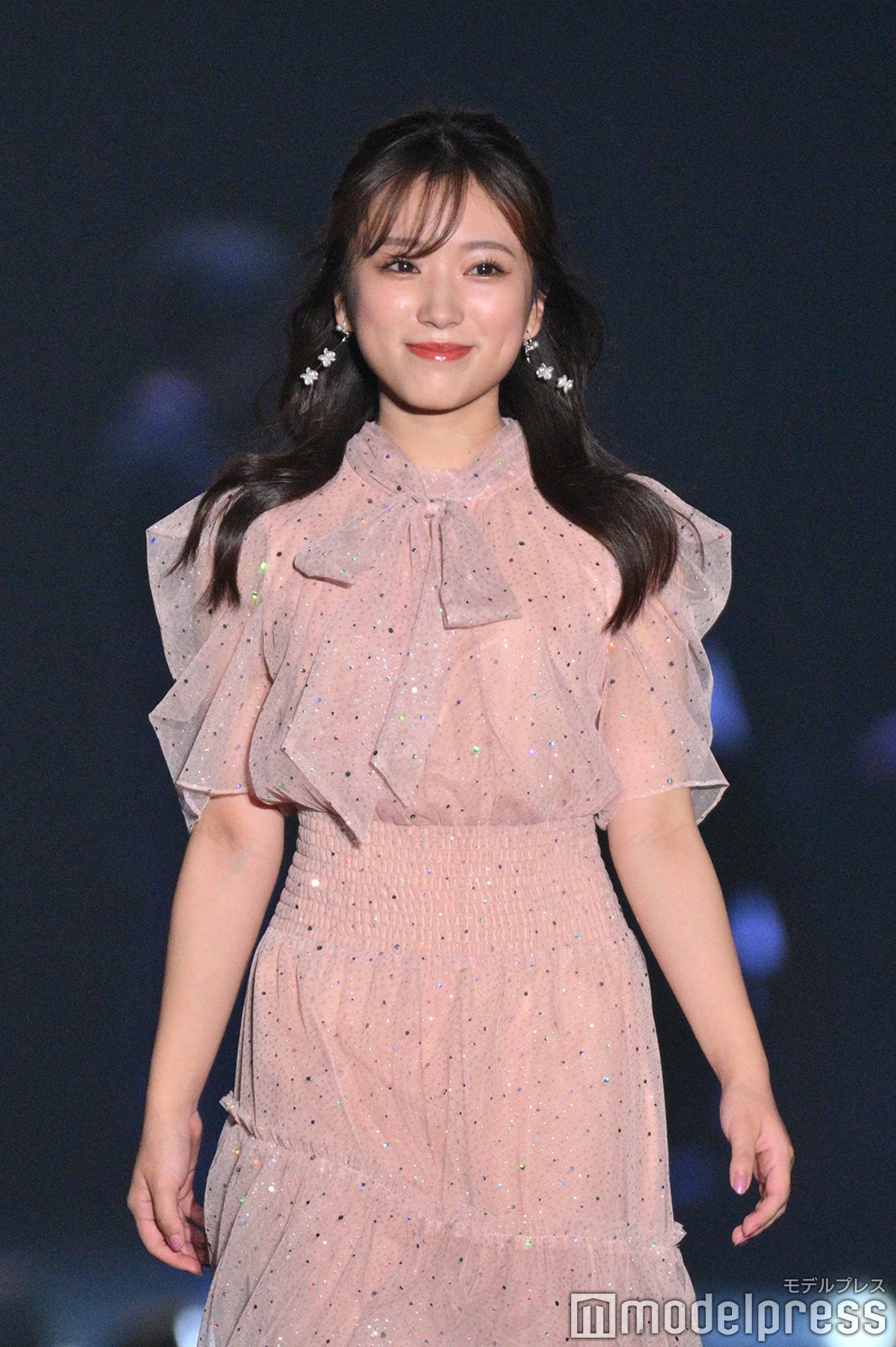 矢吹奈子（C）モデルプレス