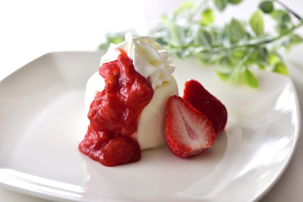 福岡に日本初“あまおうチーズケーキ専門店” キュン甘いちご×チーズの虜!