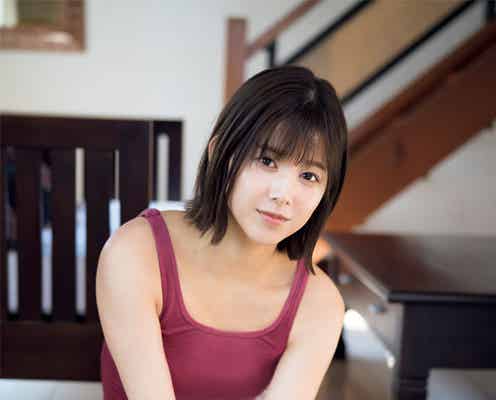 欅坂46渡邉理佐、美肌が眩しい春先取り