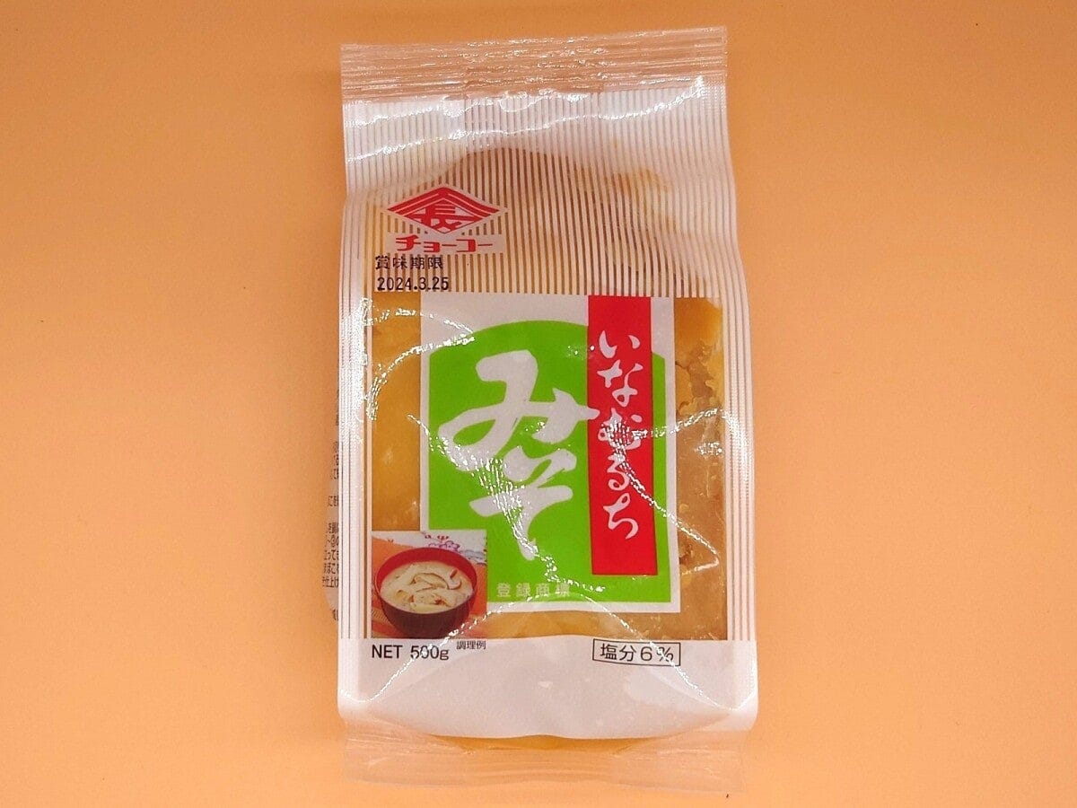 チョーコーのいなむるちみそはスーパーにて298円で購入