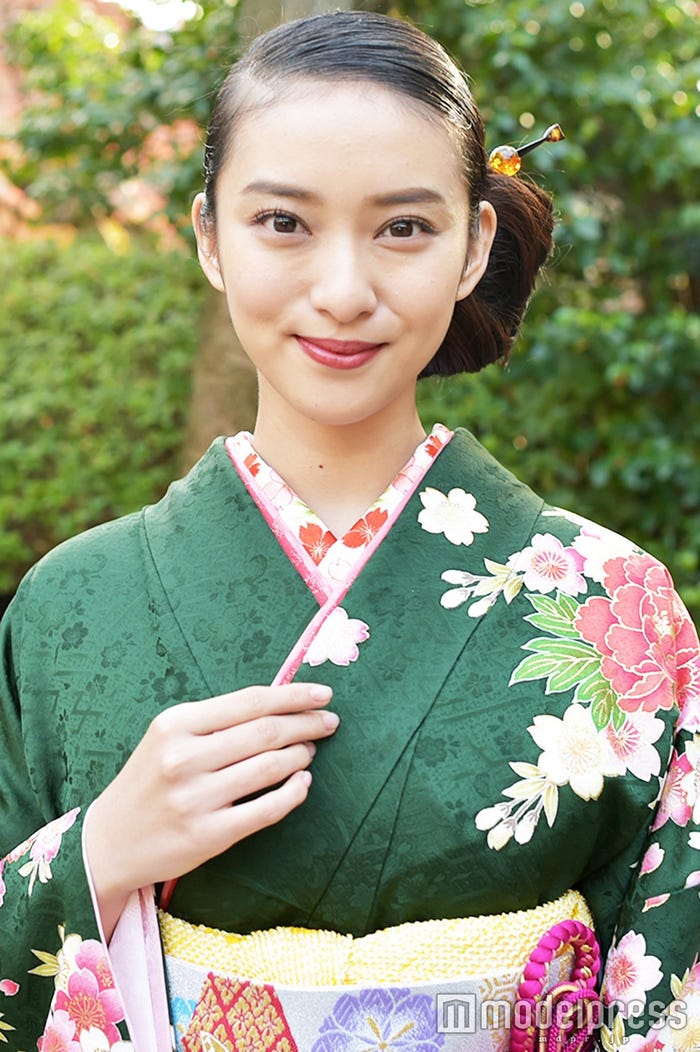 武井咲(C)モデルプレス