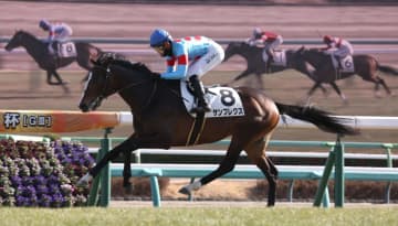 【新馬戦】サンプレクス 逃げ切り初陣V 石川は今後の活躍に期待「強運の持ち主ですから」