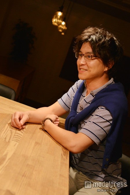 インタビューに応じる小学館女性誌編集局CanCamデスク・高田浩樹氏