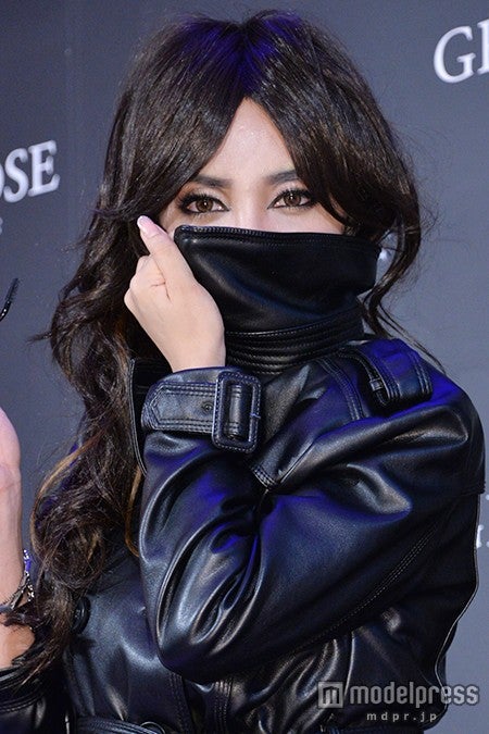 ざわちん “1週間破局”の真相を告白 小顔メイクの秘訣も伝授