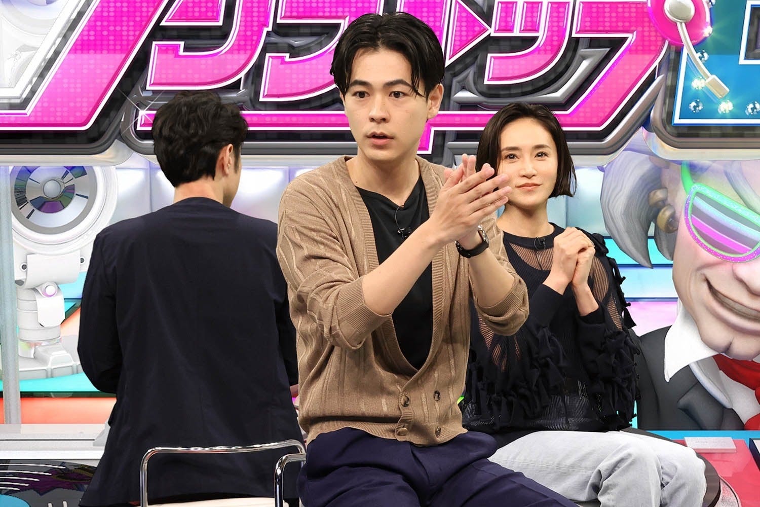 （左から）成田凌、山口紗弥加（C）フジテレビ
