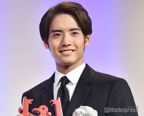 中島健人・赤楚衛二ら「かのきれ」メンズによる“ランウェイ”動画に反響「ひょっこり出てくるの可愛い」「みんなスタイル良い」