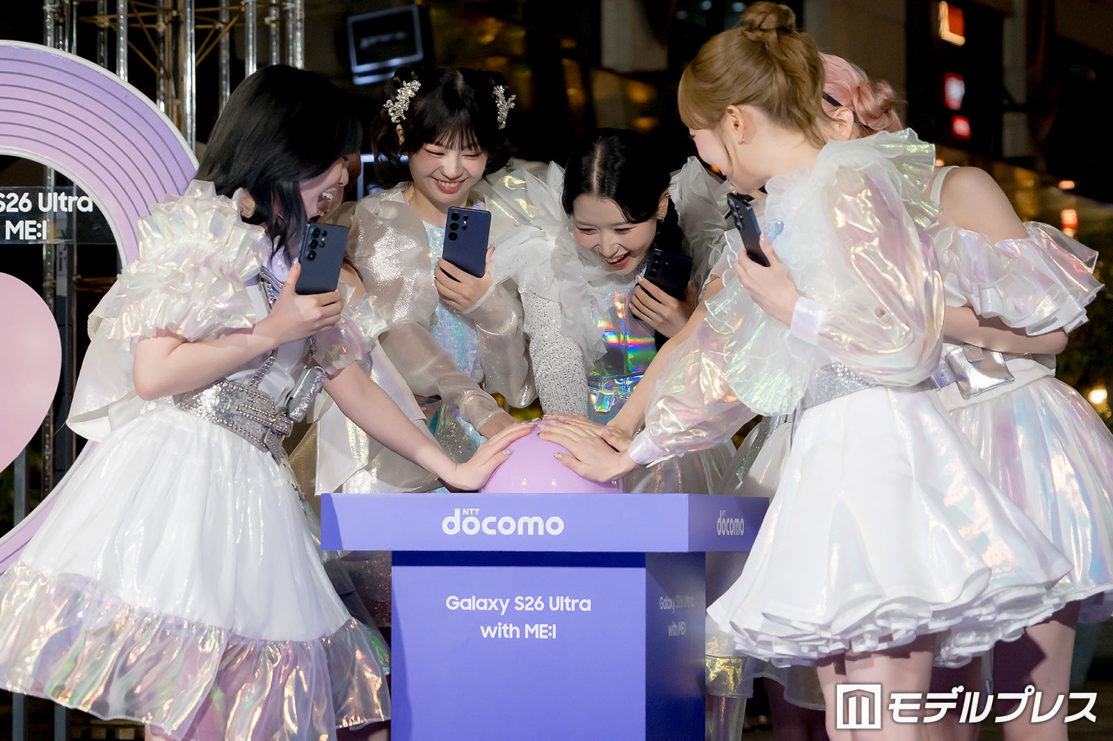 ME:I（C）モデルプレス