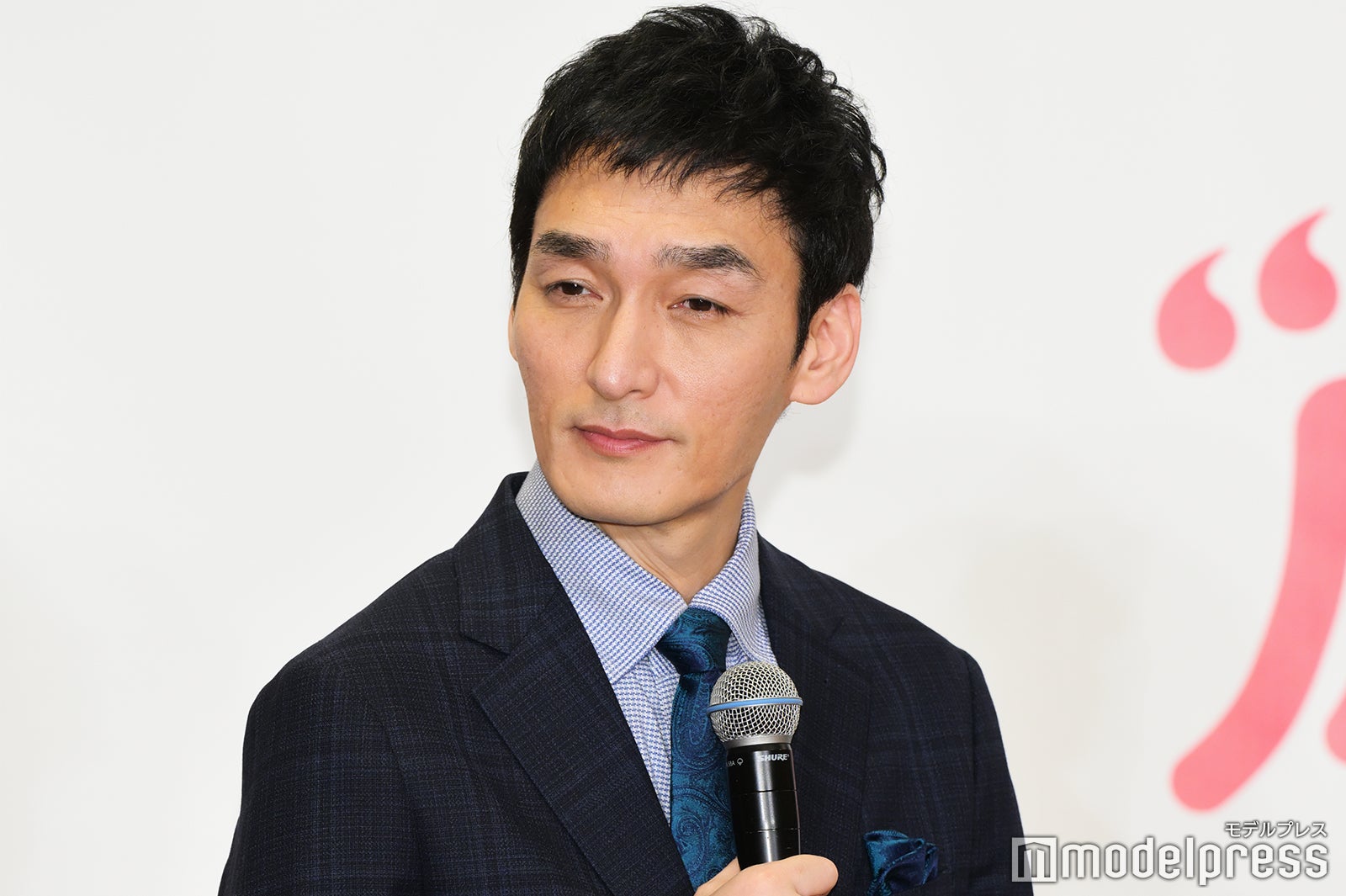 草なぎ剛（C）モデルプレス