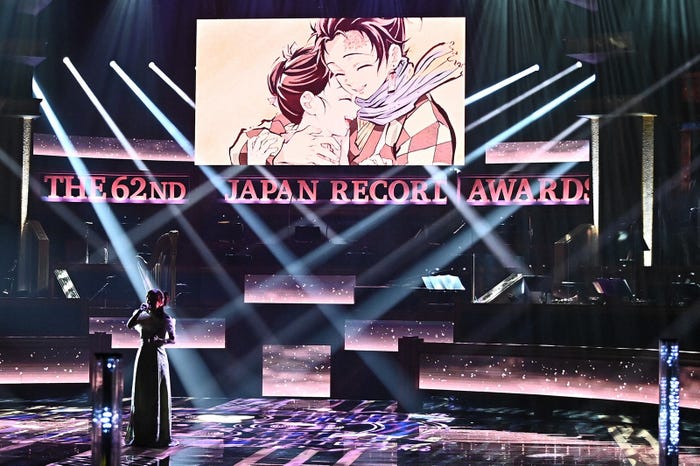 椎名 豪 featuring 中川奈美(C)TBS