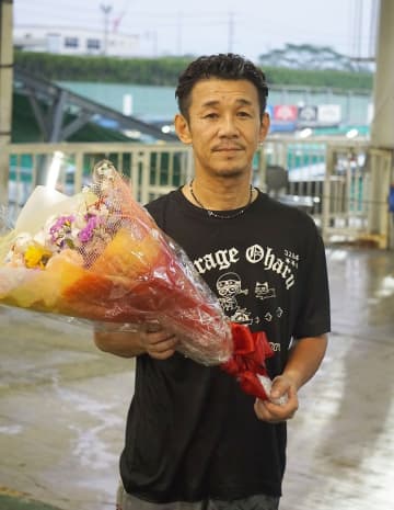 【下関ボート】渡辺伸太郎 史上１７４人目の通算２０００勝「辞め ...