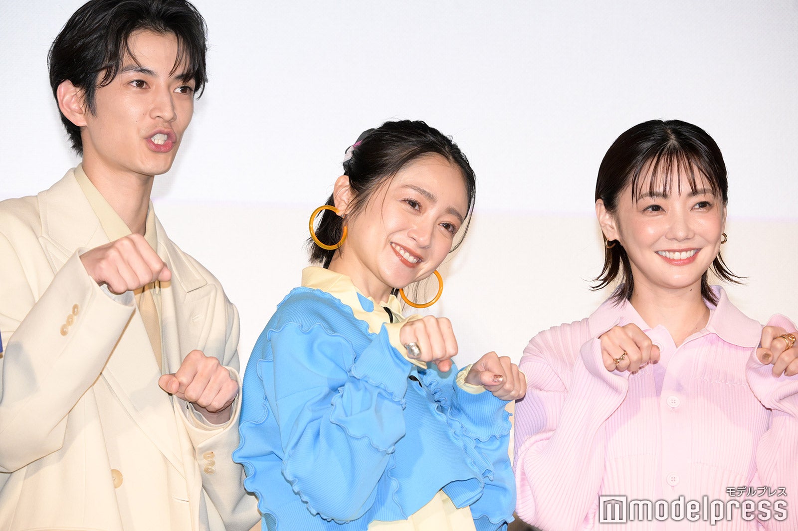 渡邊圭祐、安達祐実、倉科カナ（C）モデルプレス