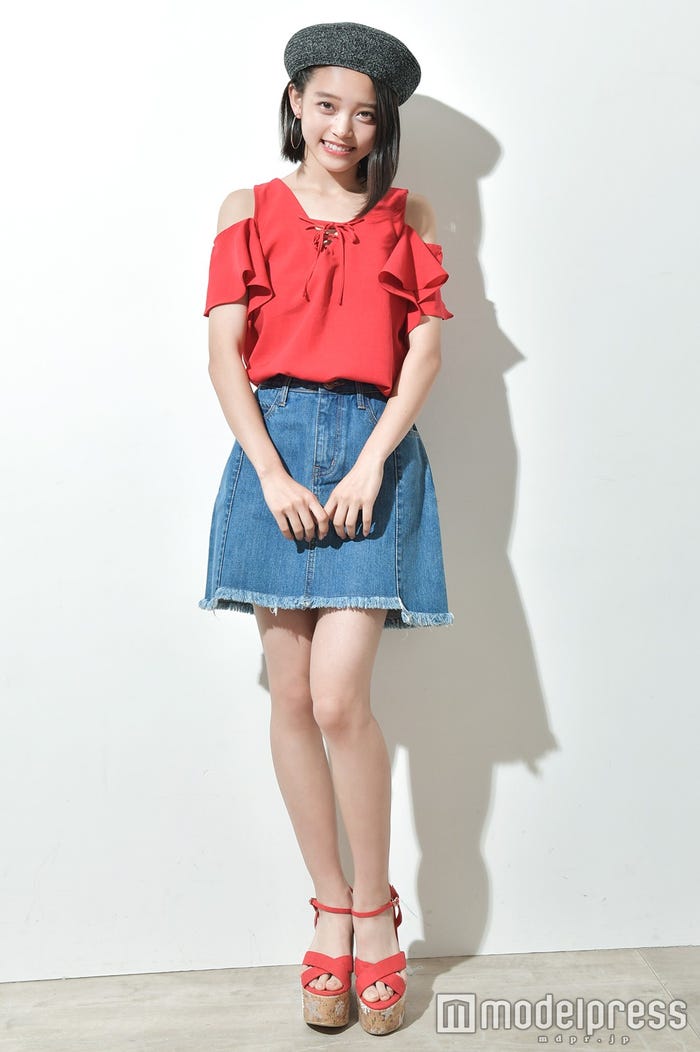 α-X’sあかり(C)モデルプレス