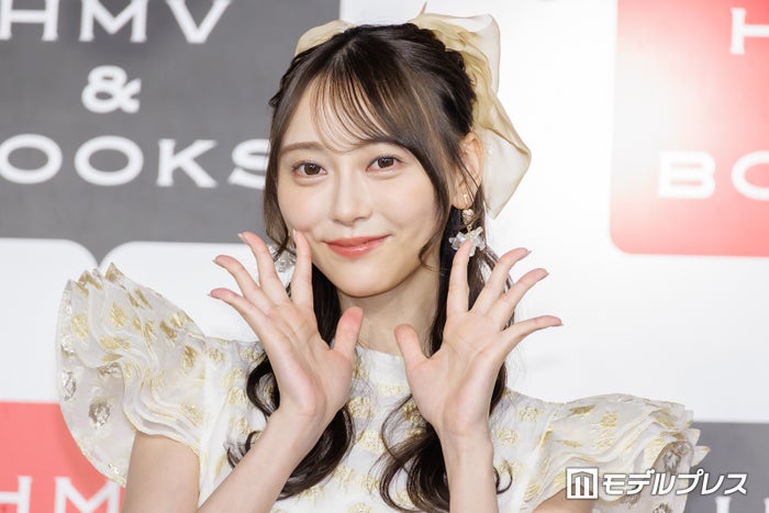 乃木坂46弓木奈於、同期・田村真佑＆賀喜遥香に感謝「すごく心強い仲間」【天使だったのか】