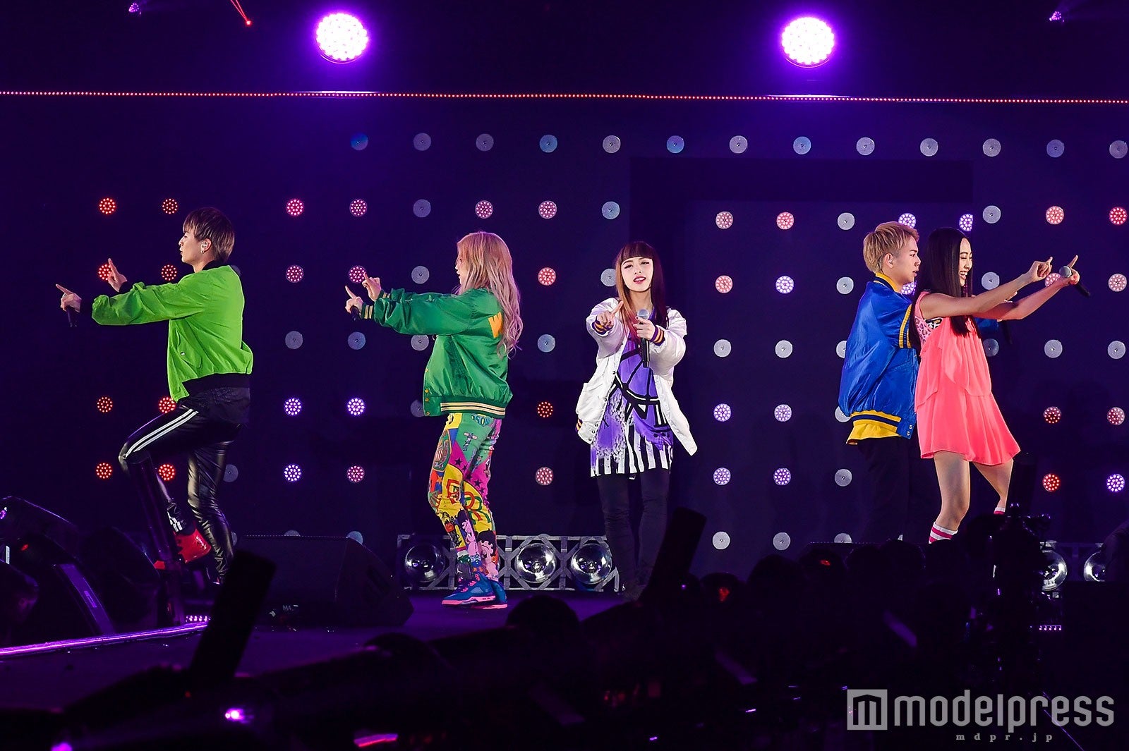 lol （C）モデルプレス