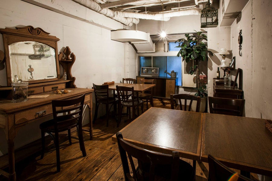 カフェ ヴィエット アルコ内観2