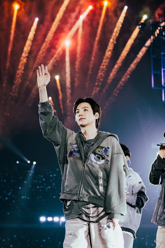 SUGA(P)&(C)BIGHIT MUSIC