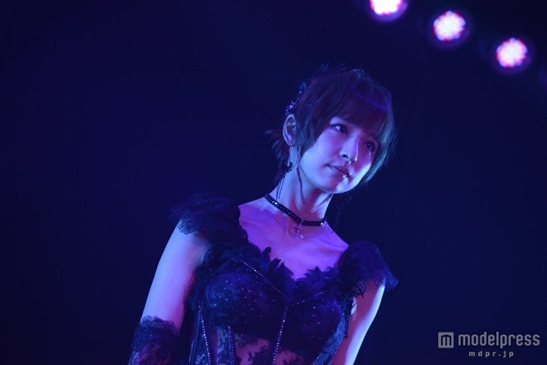 篠田麻里子（C）AKS