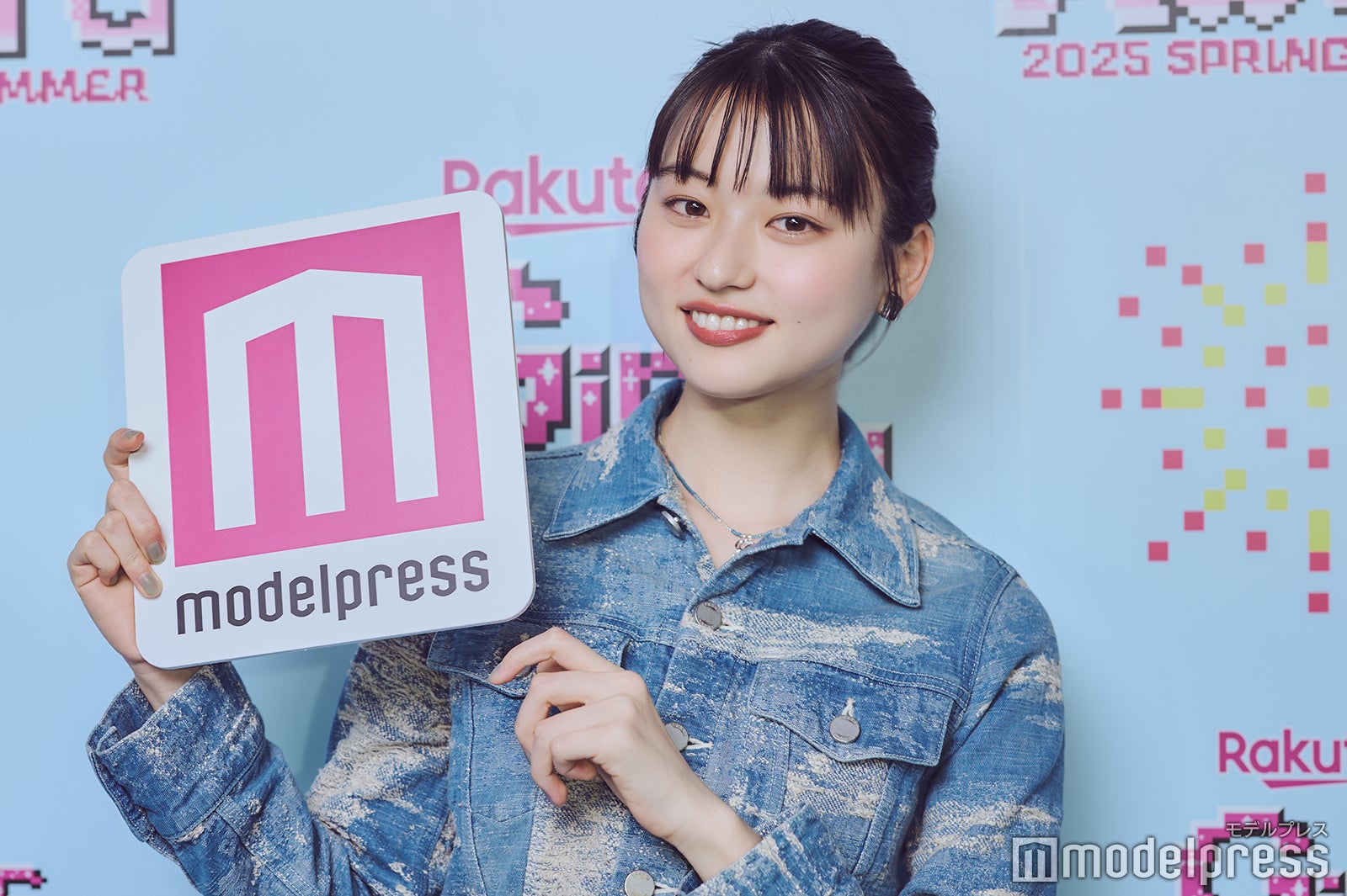 モデルプレスのインタビューに応じた菊池日菜子（C）モデルプレス