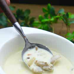 きのこたっぷりホワイトクラムチャウダー/画像提供:Soup+