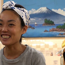 銀行員から転身!東京・高円寺で愛される老舗銭湯の女性番頭に密着『セブンルール』