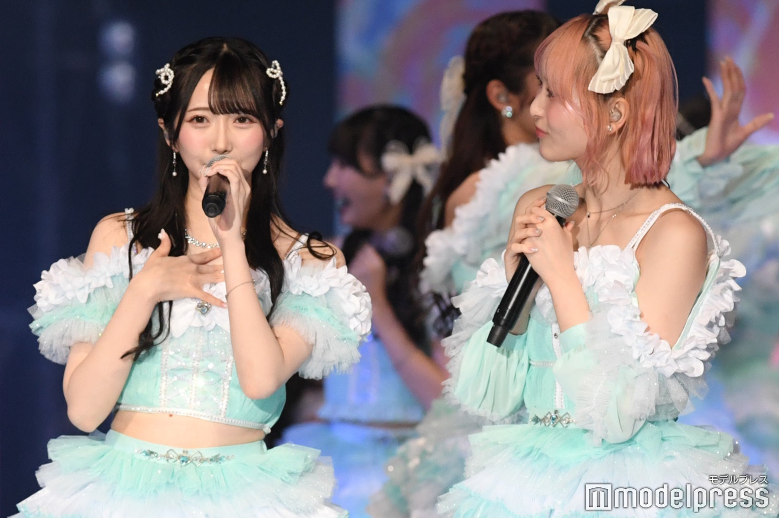 谷崎早耶、川中子奈月心（C）モデルプレス